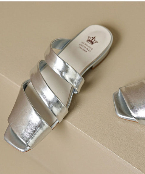 corlecia sandals